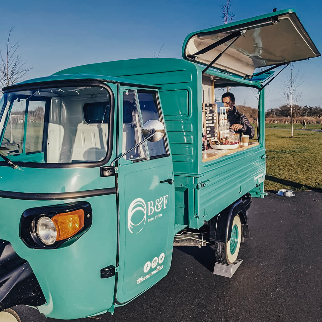 Catch Bean &amp; Fizz, who serve delicious coffee, while going on a walk through the beautiful grounds of Cabbage Hill,  just a 15 minutes drive away from Monkey Island Estate.

📷 <a href="/beanandfizz/">Bean and Fizz</a>