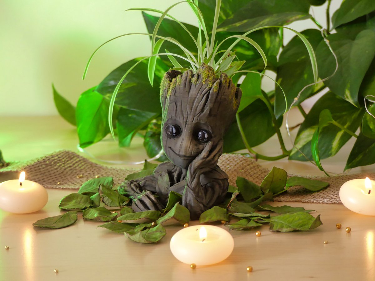 angyvslara's tweet image. Hey, j&apos;ai enfin eu un peu de temps pour publier sur le blog. Pour me faire pardonner mon absence je vous retrouve avec un DIY geek. Cette semaine on fabrique ensemble un pot Groot imprimé en 3D pour succulente. A vos pinceaux!
misspandaroux.fr/diy-4-un-pot-p…
#DIYgeek #DIY #groot #3D