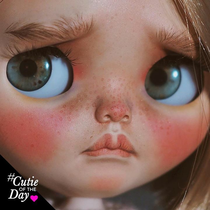 ♥️ Cutie of the Day ♥️ 
#repost from @blythe_magic
.
.
.
#dollycustom #cutieoftheday #blythedollcutie #customblythe #ooakblythe #blythecustom #blythedoll  #blythedollcustom #ブライス #커스텀브라이스 #кастомблайз #dollycustom