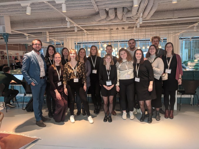 Op 6 en 7 februari trok een grote delegatie #ugentcomwet naar Amsterdam voor de conferentie <a href="/etmaal2020/">Etmaal2020</a> - je leest er meer over via deze link: ugent.be/ps/communicati…