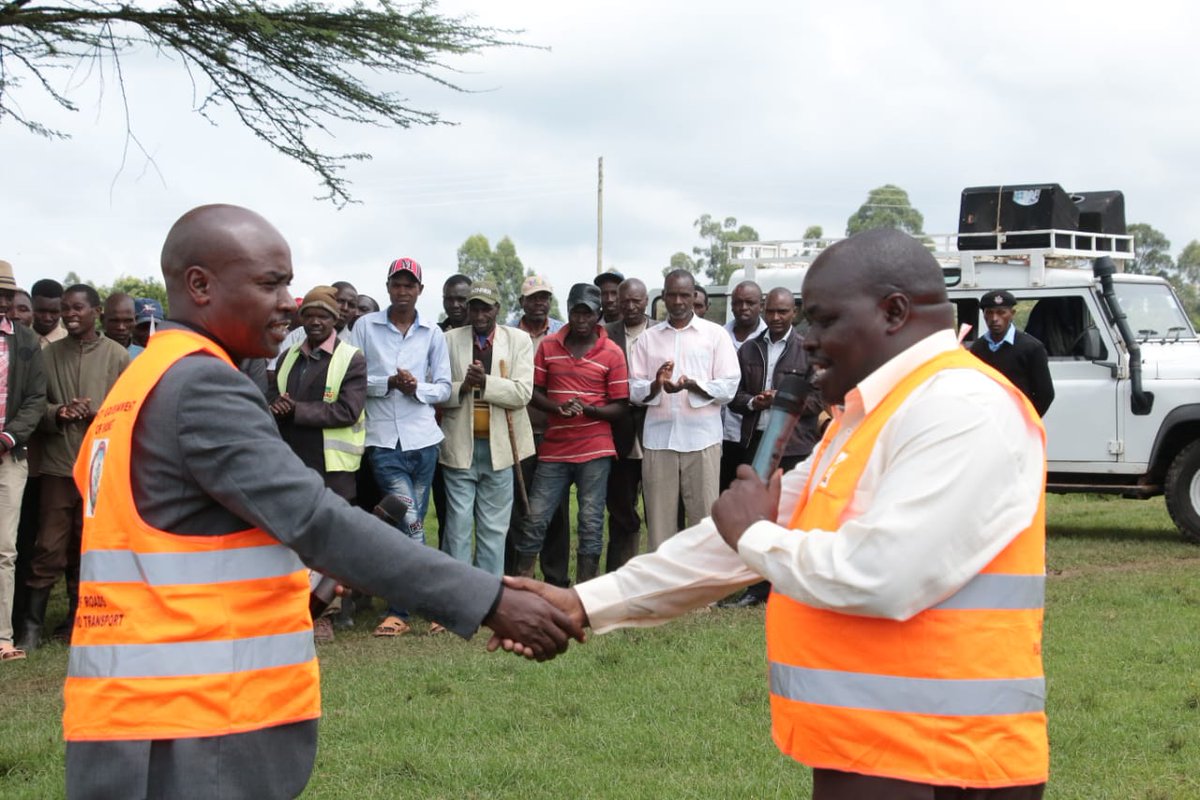 BarchokHillary's tweet photo. Launched the construction of Leldaet Primary- Bluegam-Koiyet-Kapkerekujo-Muiywek Road in Mutarakwa Ward, Bomet Central Sub County today.
We are focussed on providing high quality road networks and other public infrastructure across the County. https://t.co/FCOi6Xxlk2