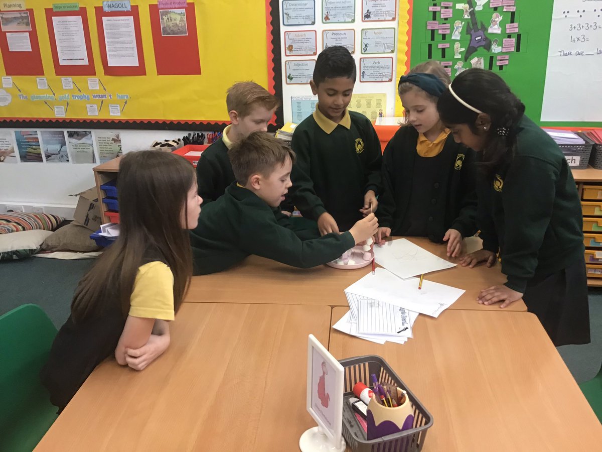 KingfishersMPS's tweet photo. Today we have been learning about our new value of the month ‘cooperation’.
We worked together in teams to try and build the tallest towers using cocktail sticks and marshmallows.
@MiddletonMPS @pshemps #cooperation #teamworkmakesthedreamwork #workingtogether https://t.co/muN2WleW68