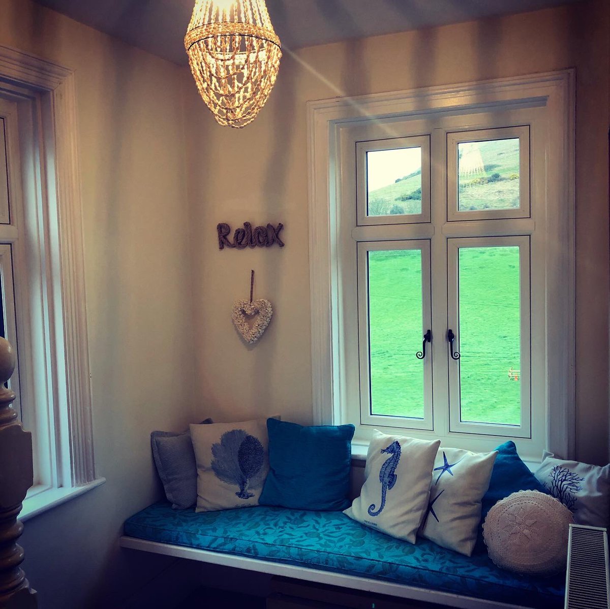 Actually quite sad to be leaving this wonderful place we’ve called home for the last week. Set in the beautiful Lulworth Cove, Seafield, West Lulworth is a very special place indeed ❤️ <a href="/DreamCottages/">Dream Cottages</a>