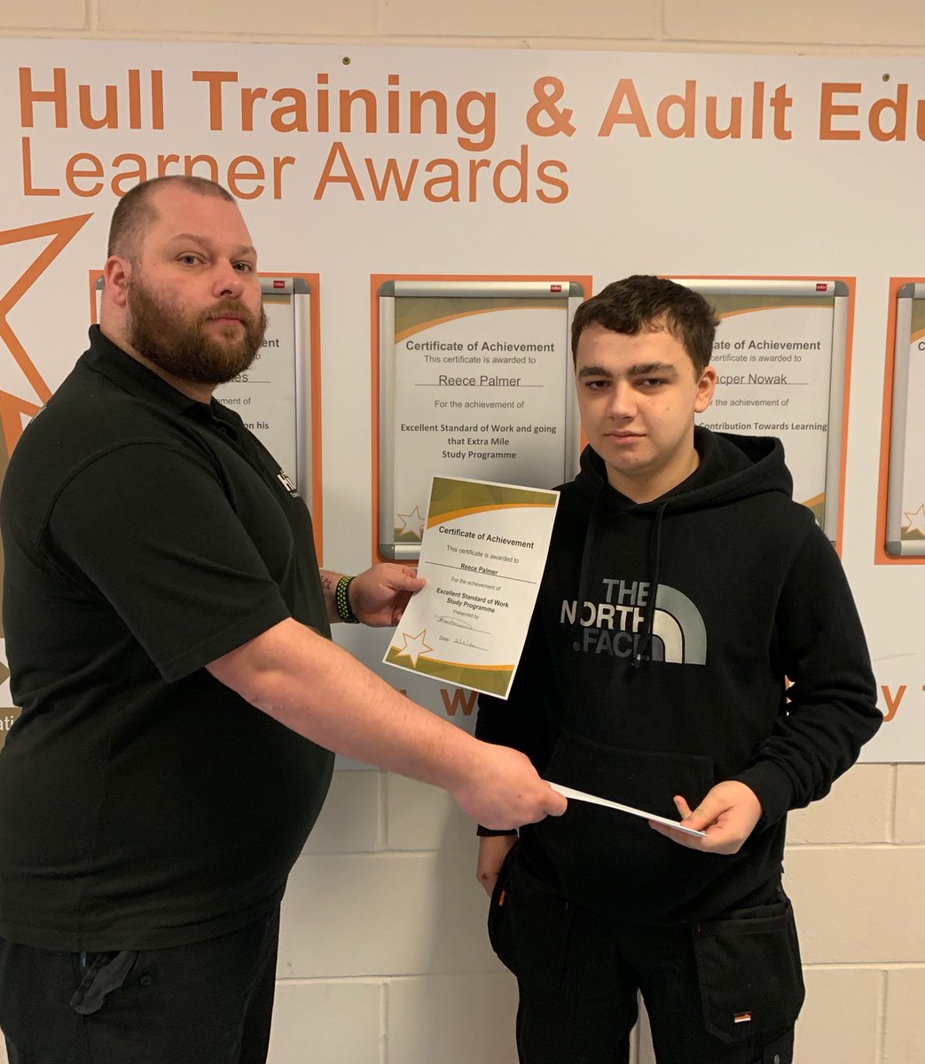 HCCTraining's tweet photo. Congratulations to our level 1 learner of the month. Great to see our young people aiming high.
#LetsTrainConstruction
#Construction #hulltraining https://t.co/C0YKEoDXVp