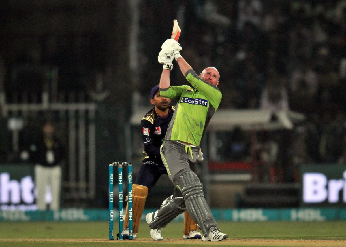 PlayermatchC's tweet photo. Lahore Qalandars register there first win of the season after a ' 37-run victory over Quetta Gladiators in the Pakistan Super League game.

https://t.co/KRlQIT94i5

#Playermatch #LahoreQalandars #QuettaGladiators #pakistansuperleague #Pakistan #Lahore #bendunk #Samitpatel https://t.co/uB4YEMpXIk