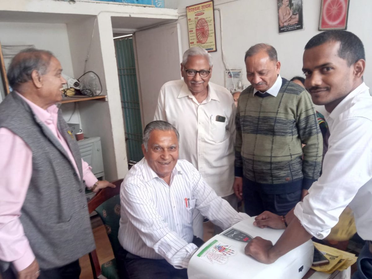 kainosglobal's tweet photo. Sarva India Foundation &amp; Bhagwan Mahaveer Branch had organized a Physio-Wellness &amp; Health Check-Up Camp at community centers in Faridabad. Kainos Global was a part of the camp &amp; provided free #physiowellness services to everyone present. 
#physiotherapy #healthcare #wellnessindia https://t.co/dn9AoJcUdO