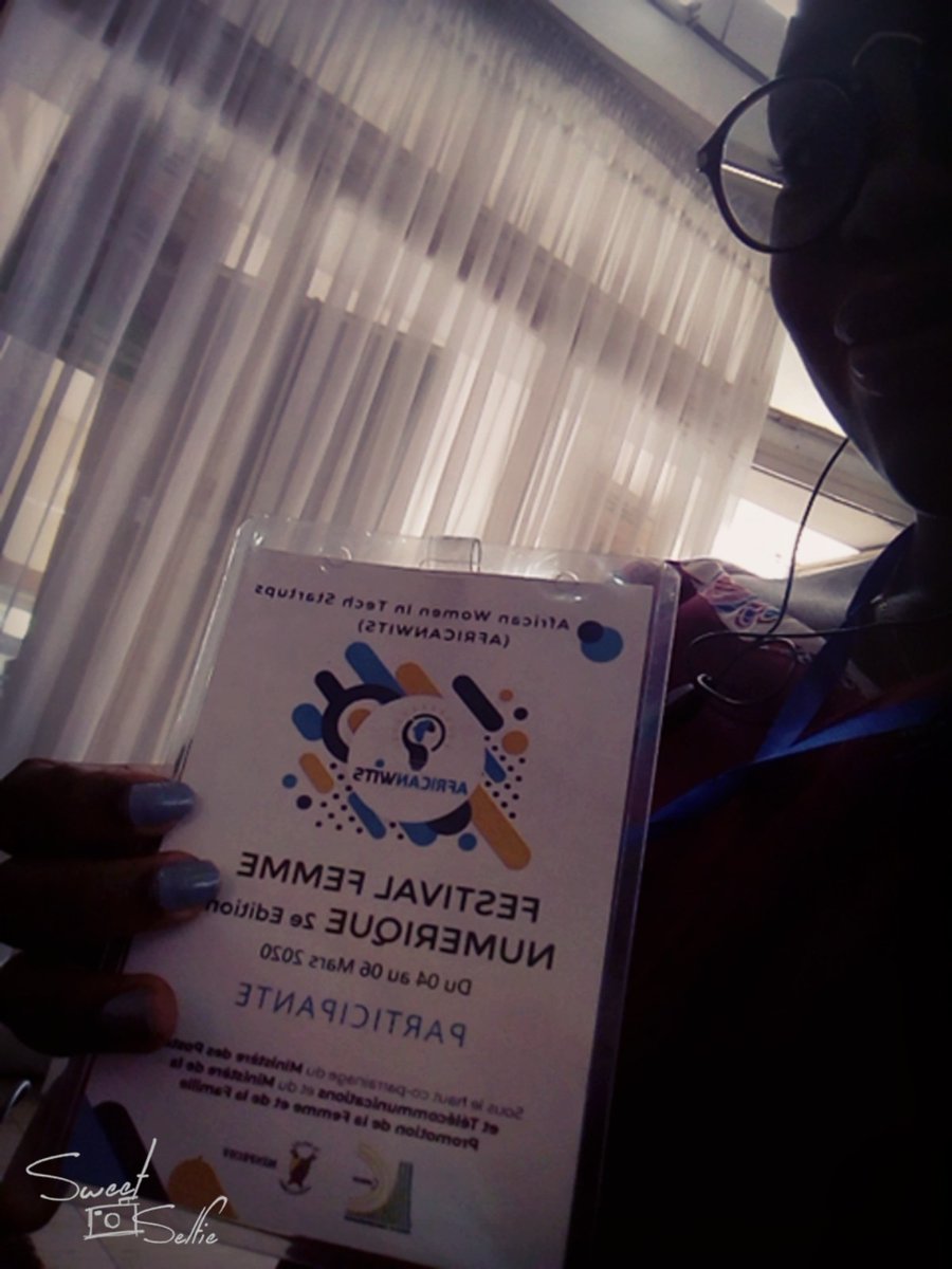 ingrid_twins's tweet photo. [VISITE DES STANDS-FFNUM2020]

Si tu n'y est pas encore 😉  ! 
🏃🏃🏃 Ça se passe à la Chambre de Commerce à Yaoundé.

Moi j'y suis😊 @AfricanWITS
@HororeBELL
 #Ffnum2020
 #Africanwits
 #Femmesnumeriques
 #Shapethefuture https://t.co/qWL0ycbYSp