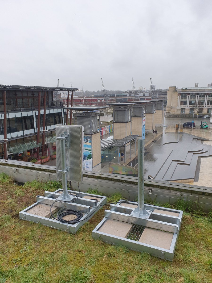 Xilinx massive MIMO antenna is installed for <a href="/5G_PICTURE/">5G-PICTURE Project</a> final demo. We are ready for action.
<a href="/Dsimeo/">Dimitra Simeonidou, FREng, FIEEE</a> <a href="/Reza_Nejabati/">Reza Nejabati</a> <a href="/NetworksBristol/">Networks @ UNIVBRIS</a> <a href="/bristol_smart/">Smart Internet Lab</a>