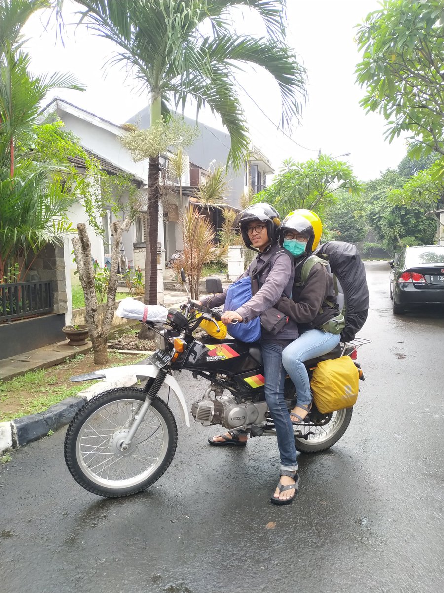 Mau cerita dikit tentang Nikah &amp; Honeymoon

Nikah 1 Feb 2020.
- Akad hanya keluarga, pagi. Total Rp 9jt (tempat + 100porsi)
- Acara teman, malam. Total Rp 15.5jt (tempat, 130porsi, + minum dll di hari H)

Honeymoon 3-11 Feb 2020
- Touring motor Tgn - Bali Rp 6jtan

A thread