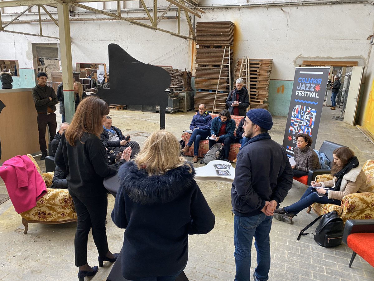 ColmarJazz's tweet photo. En direct de la conférence de presse de présentation de l’affiche de la 25e édition du #ColmarJazz festival qui se déroulera du 10 au 28 septembre avec de nombreuses animations tout au long de l’année comme les apéros jazz et plein de surprises. #festival #jazz #colmar #alsace https://t.co/1C4jK8TYKc