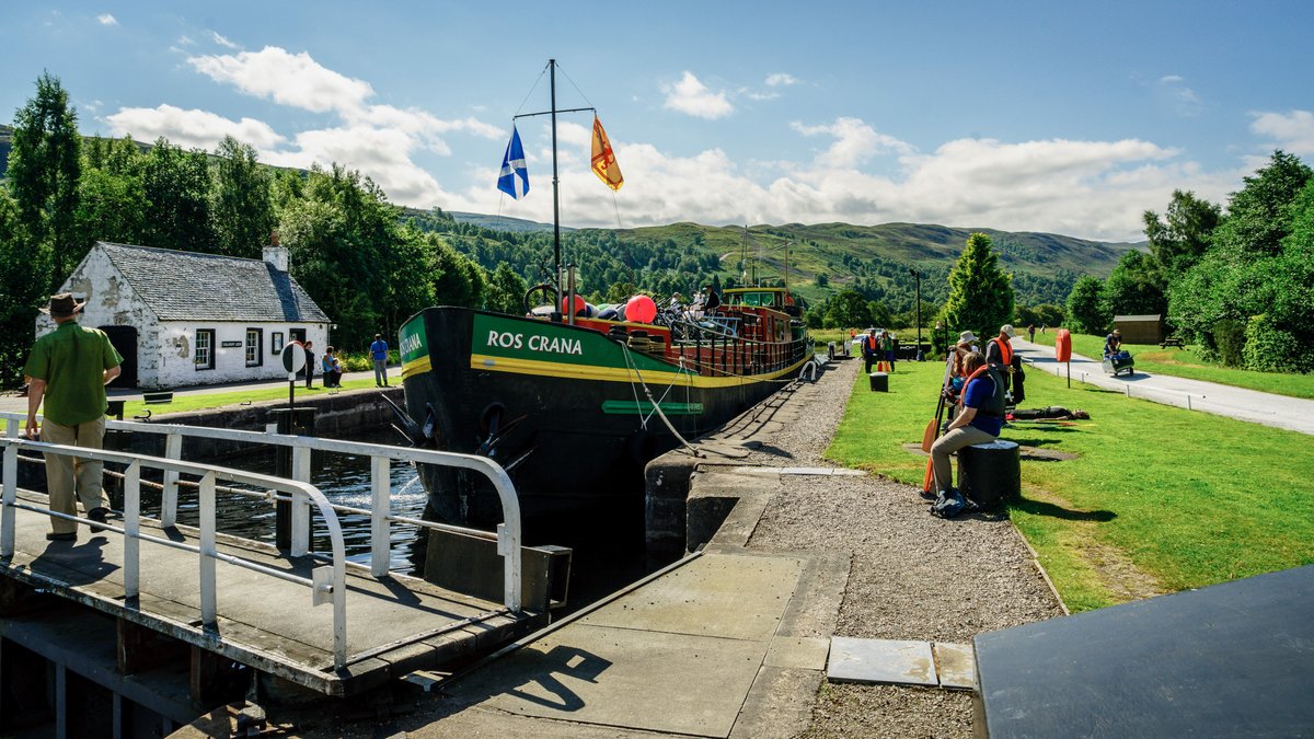 caledoniandisc's tweet photo. Space to breathe, places to discover, no cars required.  Join us. #ScotlandIsNow ##myoutdoorcapital
#YCW2020 https://t.co/heFdgG5Ip4
