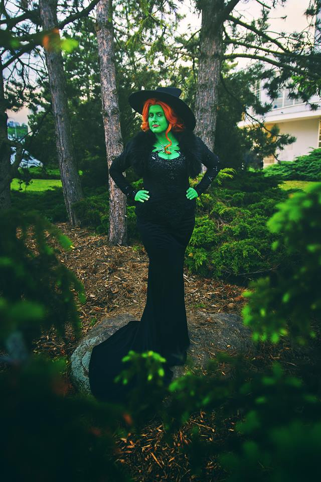 prueczcosplay's tweet photo. photo by @blazekfoto
#greenwitch #zelenamills #zelena #zelenaouat #ouatcosplay #ouat #evilregals #storybrooke #onceuponatime #onceuponatime🍎 #rebeccamader #bexmader #ouatedit #ouatabc #snowing #princecharming #wickediscoming  #cosplay #disney #cosplayer  #czechgirl #czechcosplay https://t.co/aRE6mpc4De