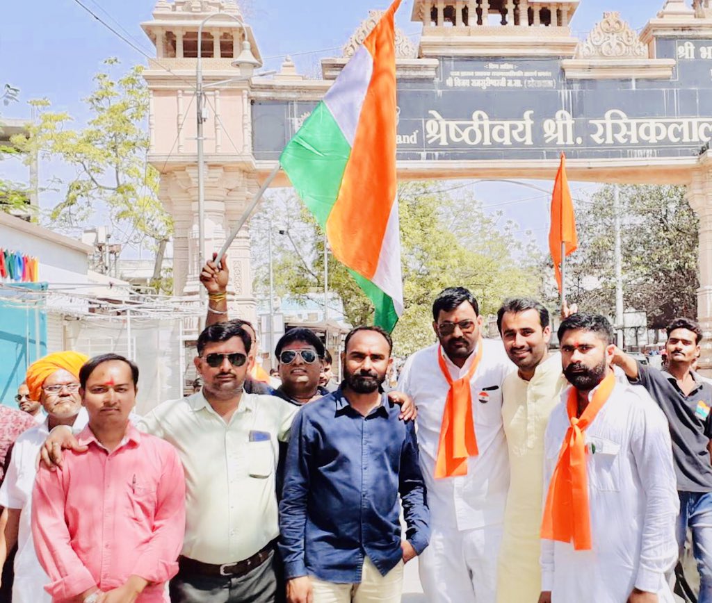 dilipsinh1991's tweet image. #पालीताना में #CAA के समर्थन में उमड़ा जन सैलाब इस महारैली का हिस्सा बनने का सौभाग्य प्राप्त हुआ  #ISupportCAA_NRC