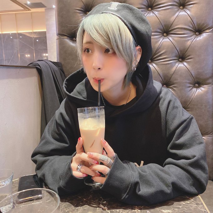 ヴェルムさん の最近のツイート 60 Whotwi グラフィカルtwitter分析