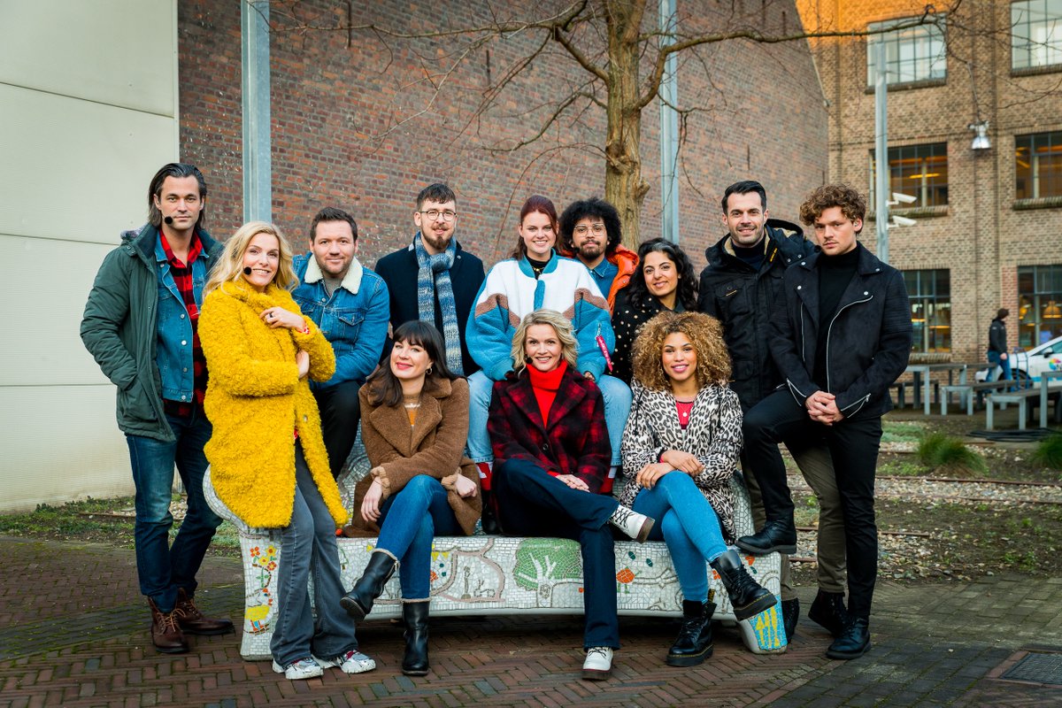 thepassion's tweet photo. Dit zijn ze dan, de discipelen voor The Passion 2020 in Roermond! 💜 Benieuwd wie ze zijn en wat ze doen? ⬇️ Check de site https://t.co/oV1bc0sQVm #tp20 #thepassion #vrijheidvoorjou #discipelen https://t.co/5PTlwaIpNv