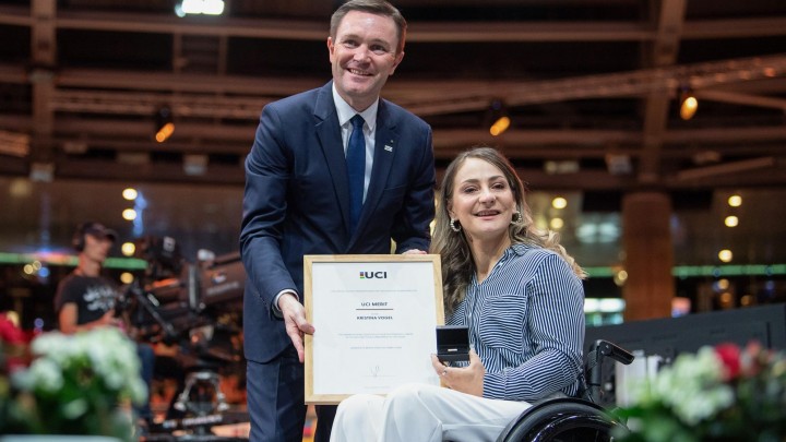 Leszek33's tweet photo. Kudos to the @UCI_cycling President @DLappartient for presenting the well-deserved UCI Merit Award to @KristinaVogel. Sir @chrishoy as a world-class act shared his support &amp; solidarity. I had a wonderful &amp; deep conversation with @KristinaVogel that I will share with my students. https://t.co/vfw9c6TbIZ