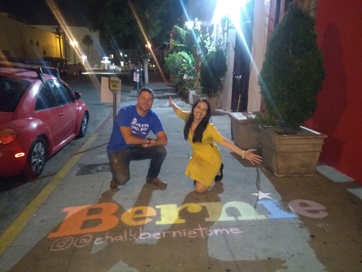 ChalkBernieToMe's tweet photo. Nomiki Konst is brilliant! @NomikiKonst https://t.co/2l6SMtc82h