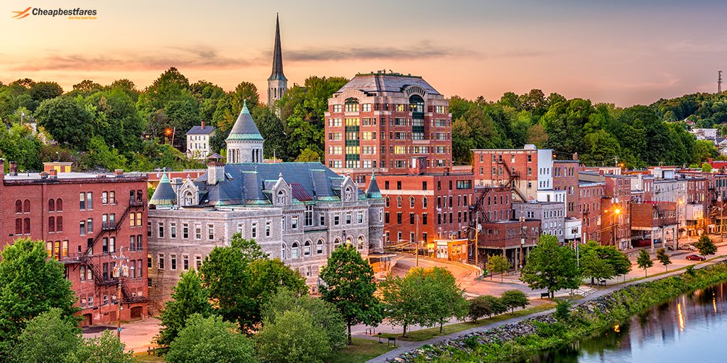cheapbestfare's tweet photo. One of the most beautiful states in the United States, #Maine offers its #tourists with some of the most #beautiful places to visit. The state offers a wonderful coastline to its tourists where they can enjoy and explore a gamut of things to explore the life beyond. https://t.co/AjTPc12Zzl