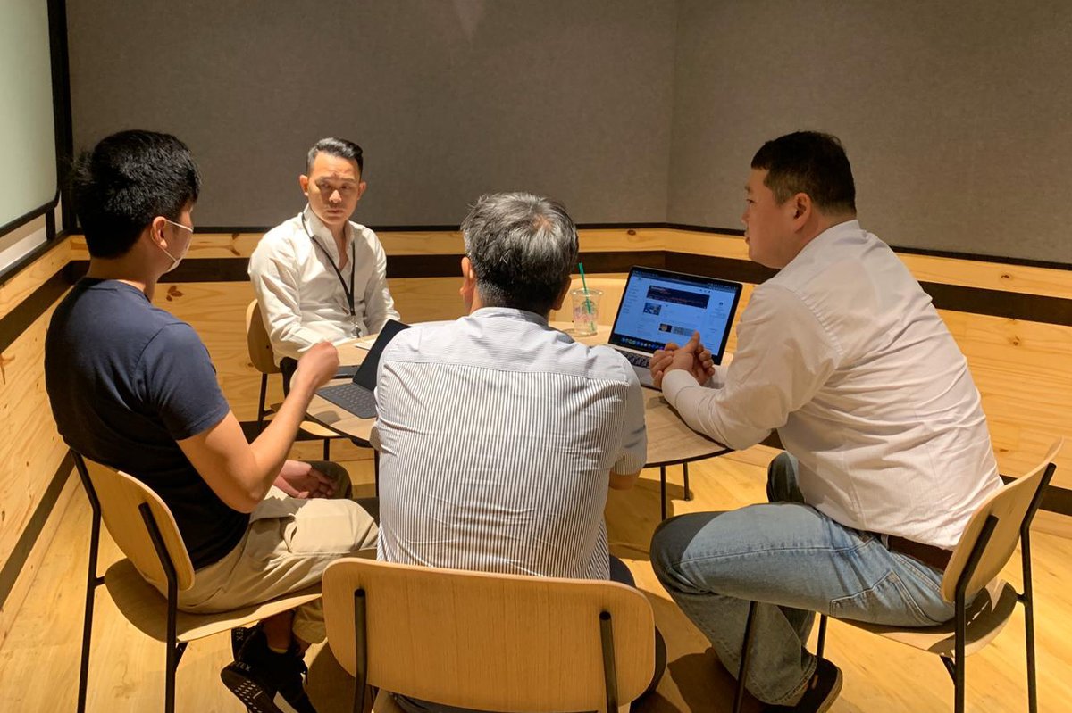 LeadpointS's tweet image. Leadpoint System had a meeting with local partners to enter the local cold chain business on a business trip in Singapore.

leadpoint.co.kr/bord/bbs201800…

#Blockchain #LeadpointSystem #blockchaintechnology #innovation #Singapore #ColdChain