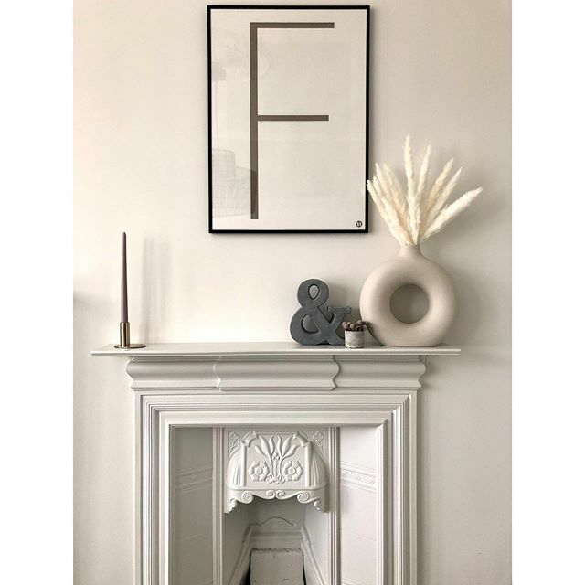 FrostandLane's tweet photo. So here I am again saying how rubbish we’ve been at actually posting, I’m still blaming being a new mum of two, but he’s actually 6 months old today, so no excuse at all. How quick is time going!!! #frostandlane #interiorinspo #hmhome #littlegreene #interiordesign #interiors… https://t.co/6I7HTn0nU2