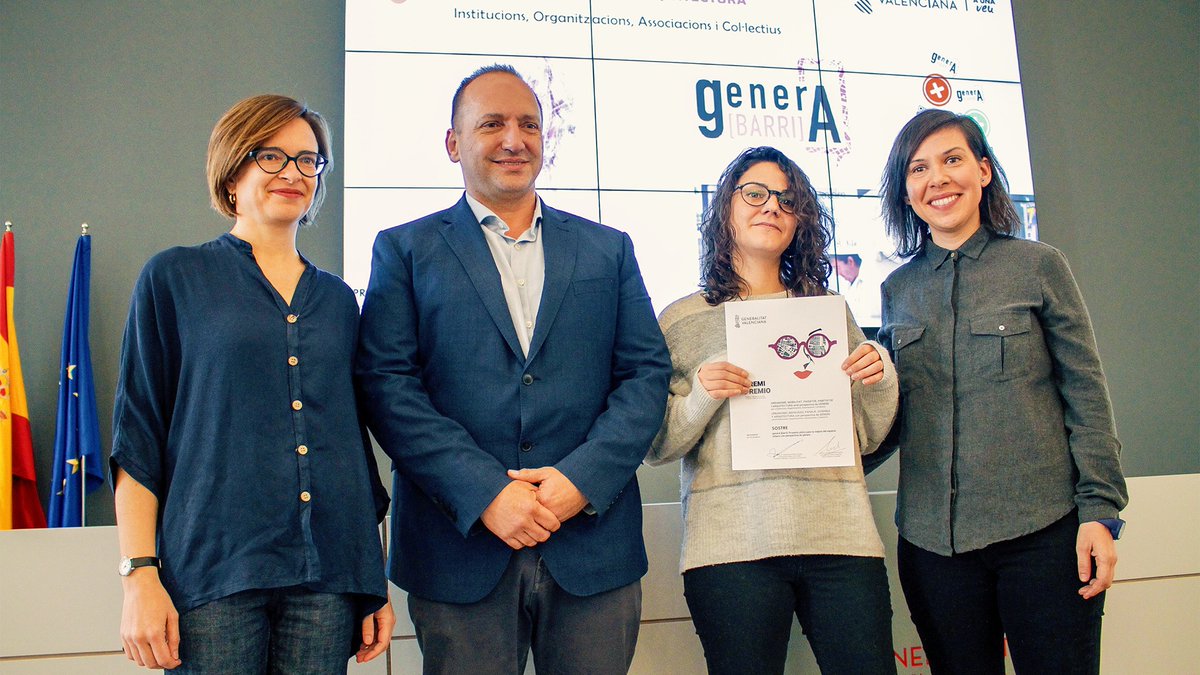 sostre_org's tweet photo. ¡Estamos de enhorabuena! Hemos recibido el >Premio de Urbanismo, Movilidad, Paisaje y Vivienda con perspectiva de género< categoría asociaciones con el proyecto #GeneraBarri codiseñado con @LasNavesINN (https://t.co/FKgnX80q7N).Otorgado por @GVAterritori
+@GVAvicepres2n Gracias! https://t.co/d6dYUbqu5N