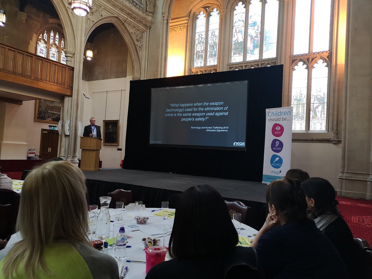 CarolineHallet5's tweet image. City and Hackney Children&apos;s Safeguarding Conference Digital Safeguarding - moving lived experience from a very brave young lady followed by fascinating discussion on technology vs people #theinternetmademedoit
