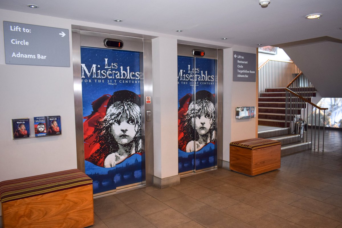 #LesMizTour has officially arrived at @TheatreRNorwich. Performances from tonight until 4 April. Very limited availability remaining. Will you hear the people sing? Book now at: norwichtheatre.org/whats-on/les-m… 🇫🇷