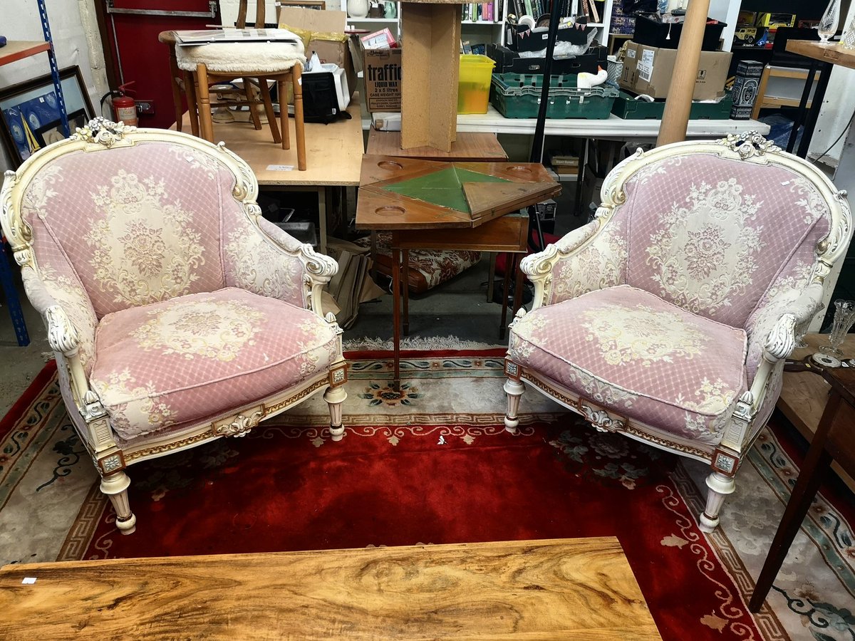 Rococo style, French inspired throne chairs #rococo #Auctions