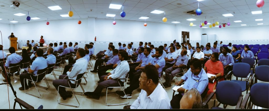 gstchennaiouter's tweet photo. Trial version of New GST Returns Tested @HyundaiIndia along with their Vendors and Sub-Vendors today at Irungattukottai Factory, Chennai, in the presence of Shri G. Ravindranath, Commissioner #NewGSTTrial #NewReturns #GST https://t.co/giIU0JwX7f