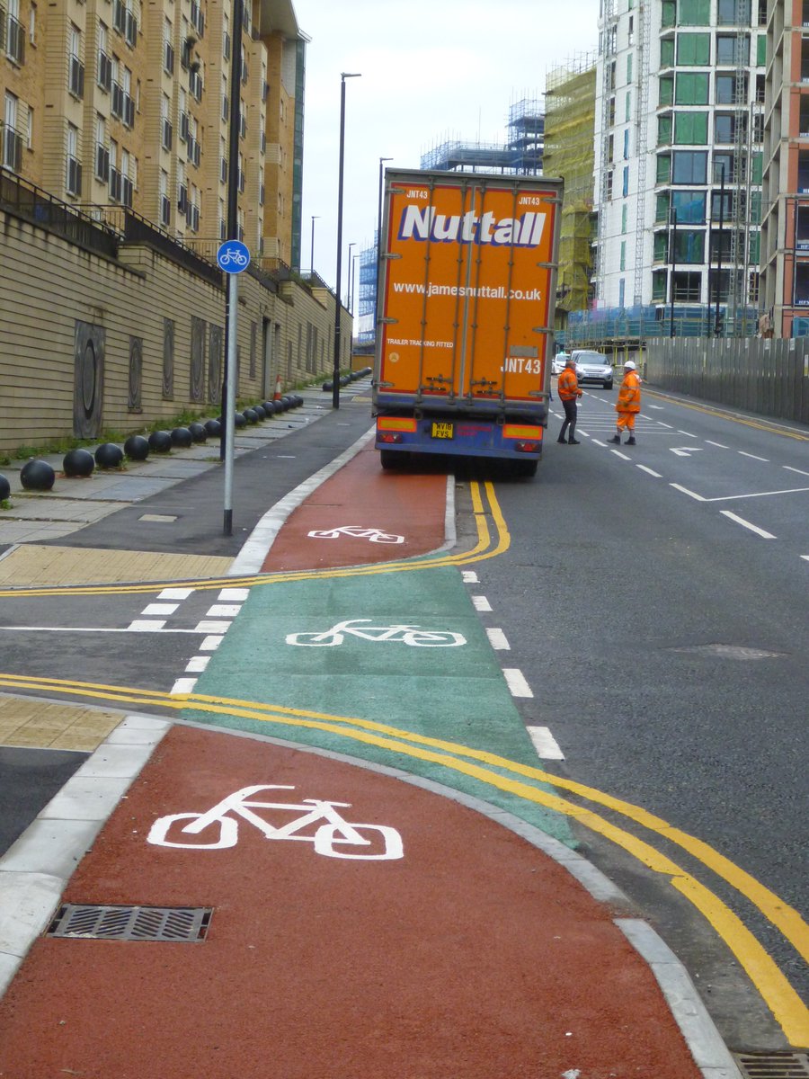 medialator's tweet photo. So @SalfordCouncil what is the point of nice new cycle lanes when they are being ruined by lorry drivers, like those from James Nuttall (Transport) Ltd? https://t.co/1M1I8Wvnop