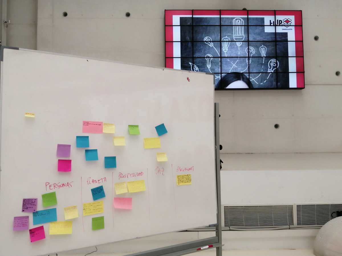 WeAreIngenio's tweet photo. 💪 ¡Miercoles de retos en @ZGZActiva! Hoy #FlipAndDo con el  @santaana_zgz y La Purísima💡 trabajando los 17 #ODS de manera muy creativa con #designthinking 🙌 https://t.co/TlFKd4rbYn