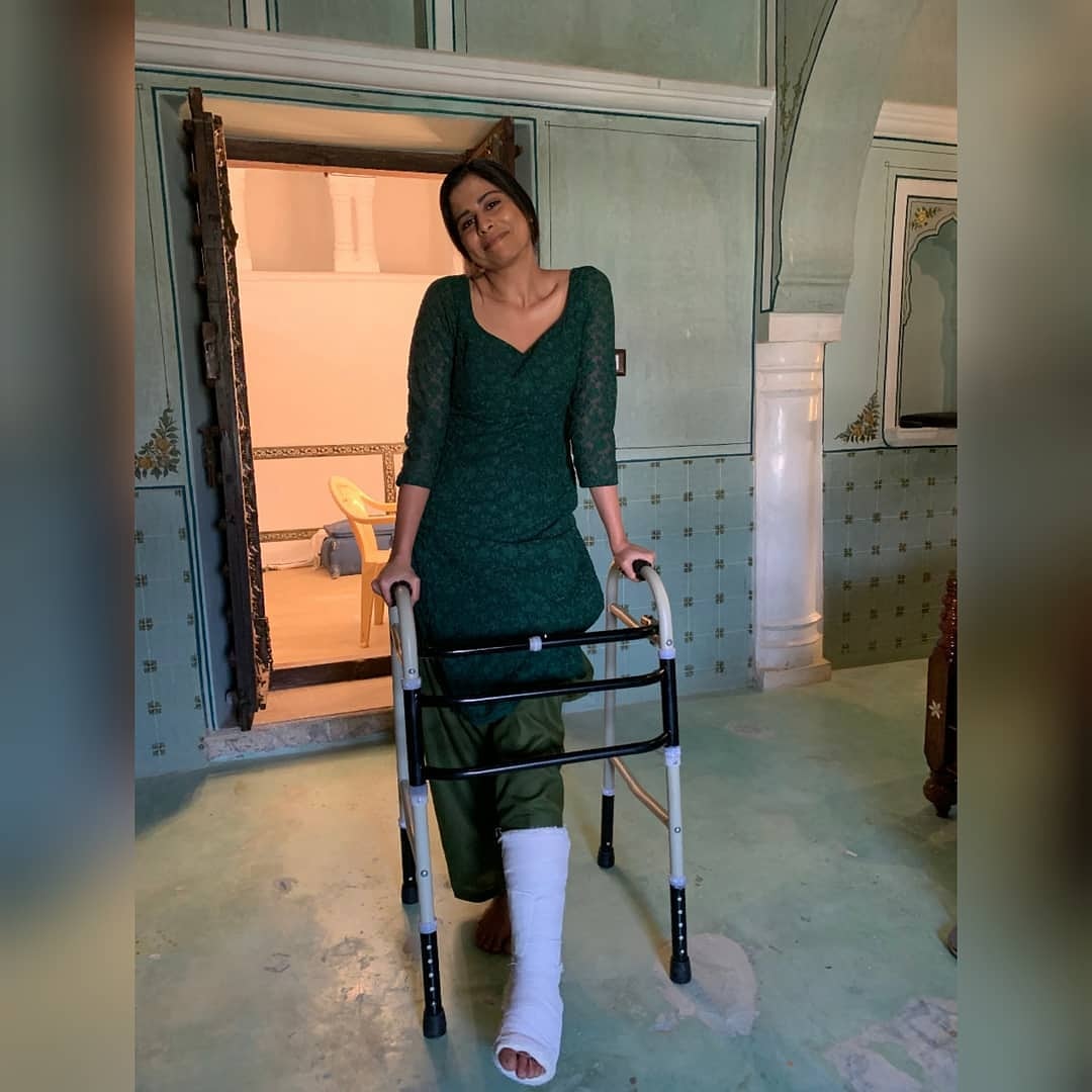 TeamSaiholics's tweet photo. Hey @SaieTamhankar please take care and get well soonest!!! We are proud of you, our strong girl!! You have not stopped the shooting even though you are injured! Hats off to your dedication! 
Love, Saiholics https://t.co/zQCXpd0POF