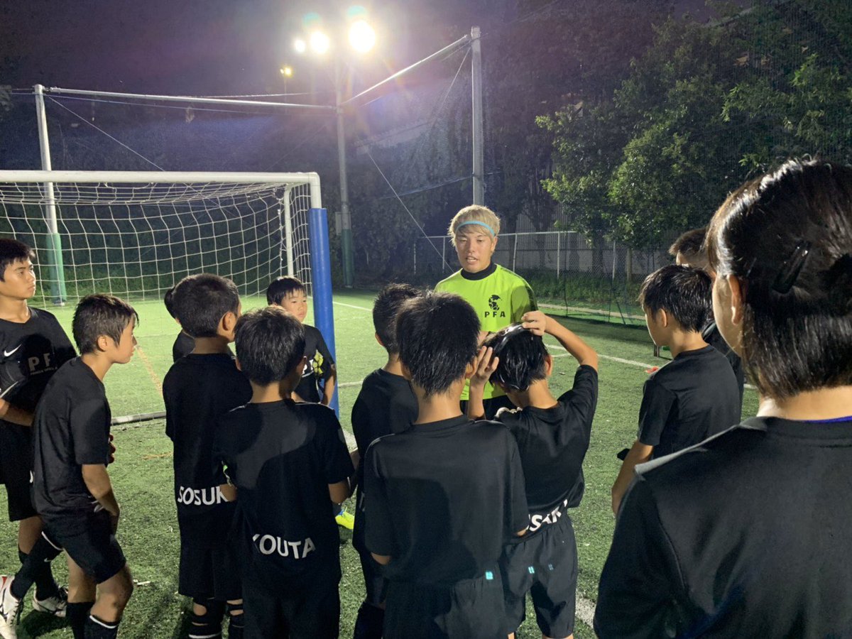 冨澤拓海 ジブラルタル のmanchester 62でサッカー選手をしています Shortersでサッカー関連のウェブショップ 輸入代理店等を経営しています Pfa Pangea Pfaで国際事業として海外コーチの日本招聘 Gkコーチをやっています 自称究極の