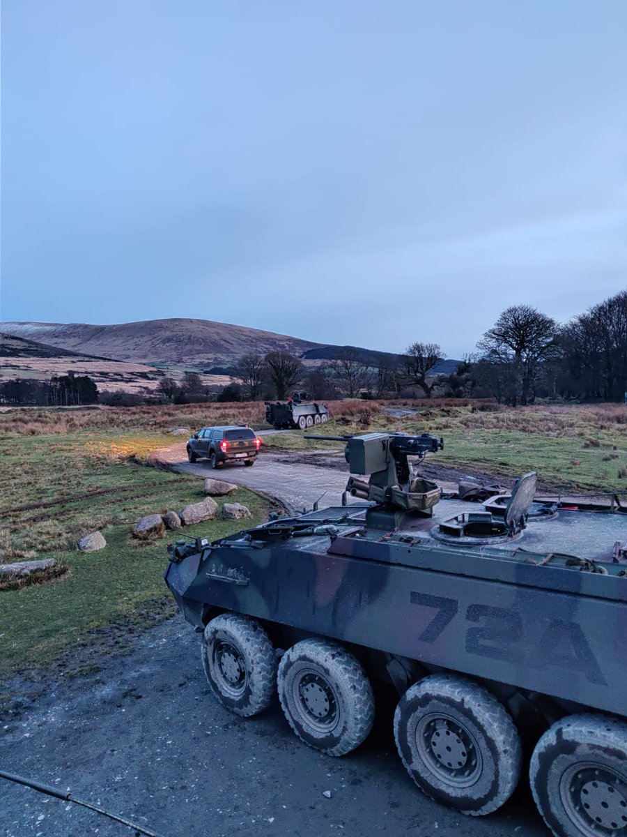DFCavalryCorps's tweet photo. Yesterday the Cav Recce Sec, 61 Inf Gp conducted AFV Life Fire Tactical Training. This training ensures all Cavalry personnel are prepared for operating from armour overseas
#Cavalry #CarpeDiem #óglaighnahéireann #StrengthentheNation #WeAreYou #IrishArmy #LifeFire #UN #Armour https://t.co/jiRfCDSuyz