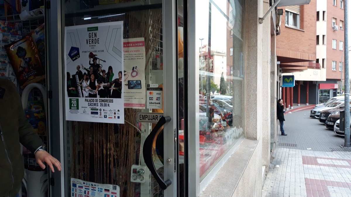 genverdecaceres's tweet photo. Por las calles se empieza a respirar ambiente de
✅#GenVerdeEnCáceres✅ con los carteles gran concierto #FromTheInsideOutside, a dos semanas del mismo: 20 de marzo, 20:30 H., #PalacioCongresos  Entradas a la venta en #SánchezCortés y #Obispado + info
https://t.co/sb4rLumA7U https://t.co/YEQHfXcAuP