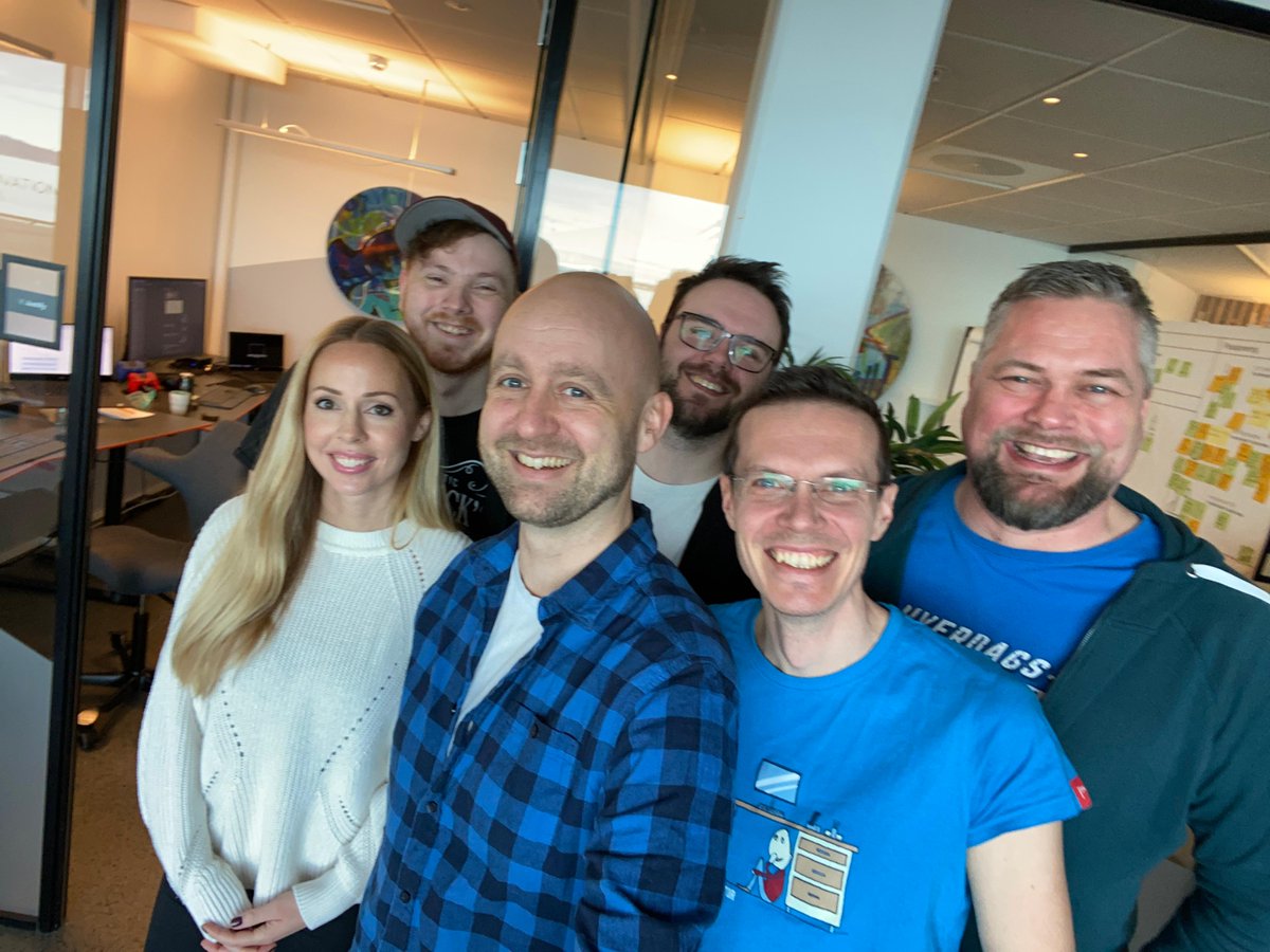 Justify_Legal's tweet photo. Under 10 dager siden vi forsiktig åpnet opp for at alle kan bruke tjenestene våre for digitalt testament og samboerkontrakt. Første milepæl med 1000 registrerte brukere ble nådd ganske raskt, feires med sjokoladepålegg til lunsj 🎉
Prøv selv på https://t.co/nusOL4ISFQ 😃 https://t.co/Vjo1ezTXTY