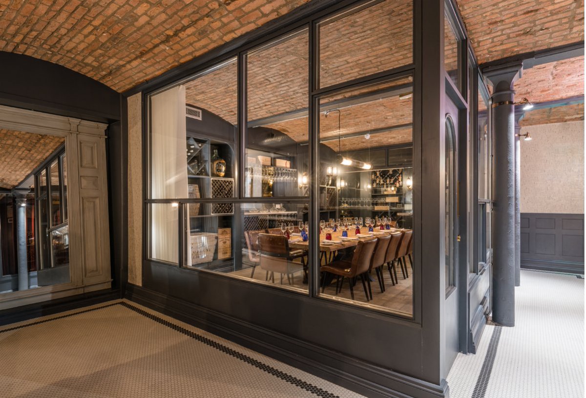 We've added to the allure and unique qualities of the historic King Street Townhouse by creating ‘The Cellars’ - an exclusive wine cellar private dining space that hosts up to 14 guests. 🍷
For bookings contact events@kingstreettownhouse.co.uk #privateevent #eventsManchester
