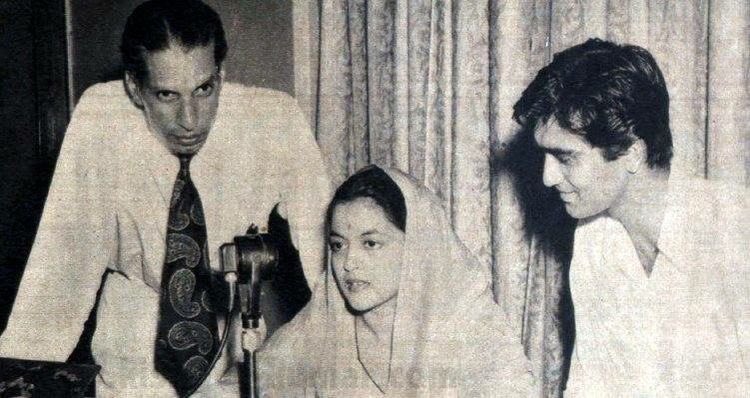 Sunil Dutt birth anniversary: 5 times Sanjay Dutt's throwback pictures  melted our hearts