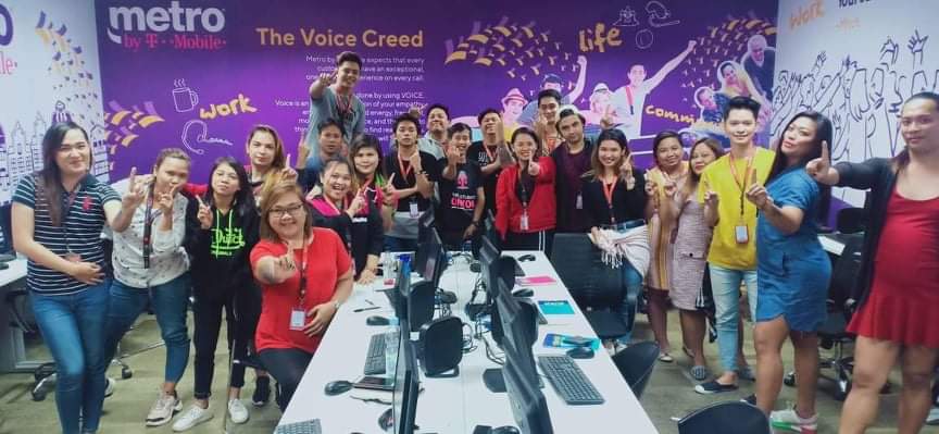 RainbowMetro's tweet photo. Shout out to wave 340 A and C. 

#MetroRainbow shared their #Mission and #Vision. 

#MetroTalk
#BeAnInspiration
#Motivation
#LoudAndProud

@ONE_Clarktastic @Jamie_Metro @hopenorris @HPDEC1969 @Daniel_S181 @Greg_MPCS @iamyourritzy @Josie_MPCS https://t.co/nQvxcf6XJB
