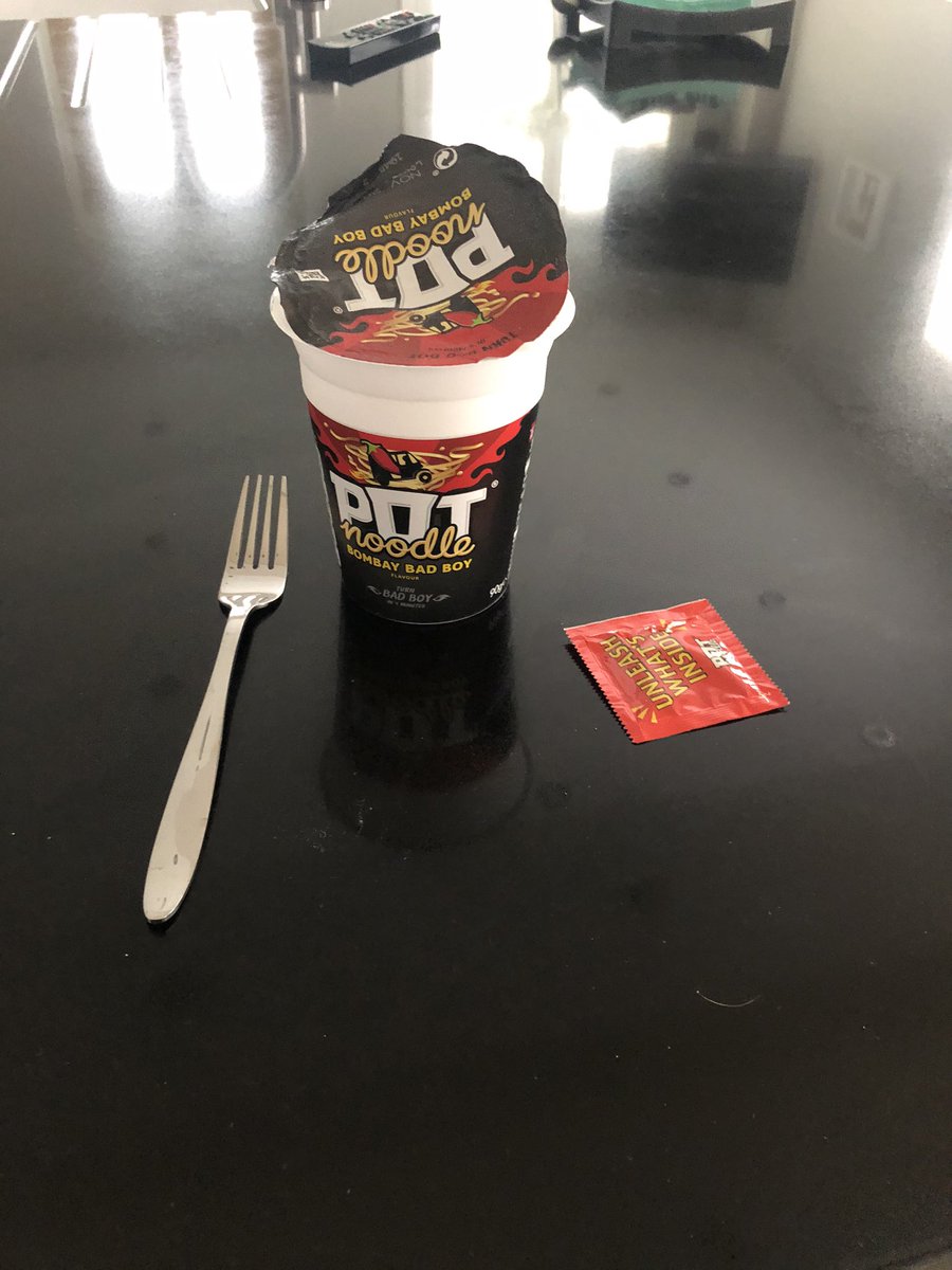 Neoshappy's tweet image. Got told last week I wasn’t living the real student experience, oh contraire mon ami. #BombayBadBoy @PotNoodle