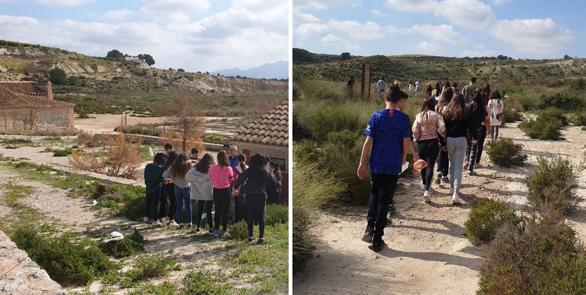 EspNaturalesMur's tweet photo. #AsociaciónLaCarraca en colaboración con @RM_Agua,  inició la semana pasada las actividades previstas para la dinamización social en #AjauqueRamblaSalada 2020. Alumn@s del @IesAlcantara conocieron valores naturales y culturales 🍃 de este #PaisajeProtegido 💚 Cofinanciado FEDER🇪🇺 https://t.co/nxbkMQlzD6