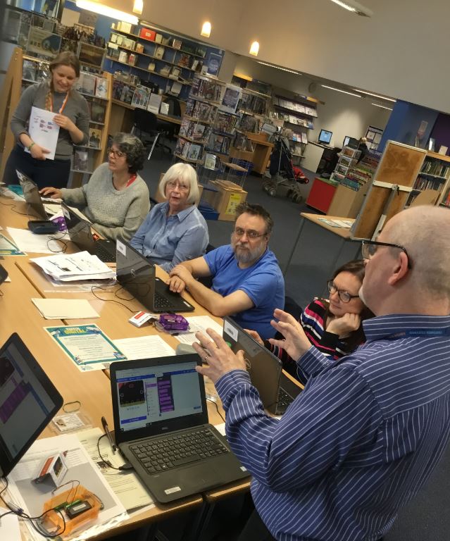WSCCLibraries's tweet photo. Thanks to everyone who made yesterday’s @microbit_edu #coding workshop at #SouthwickLibrary such fun 😁. Missed these workshops? Starter kits are FREE to reserve &amp; borrow and online project tutorials make learning at home a breeze! See: https://t.co/iCwEf4e6bG @BognorRegisJam https://t.co/8XRxFcREoR
