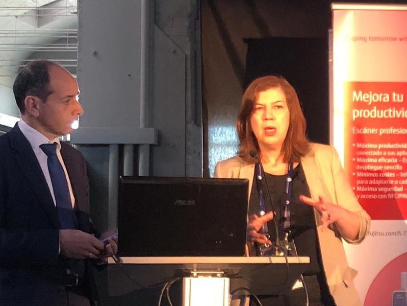 EleniceMacedo's tweet photo. Hoy hemos compartido como, desde nuestra experiencia, ponemos el dato es la clave en toda la cadena del #dato.
Gracias, @jesuscabanasmor @cnis2020 

#FujitsuiDCS #analytics #IA #data #fujitsu https://t.co/l52JuHjKs6