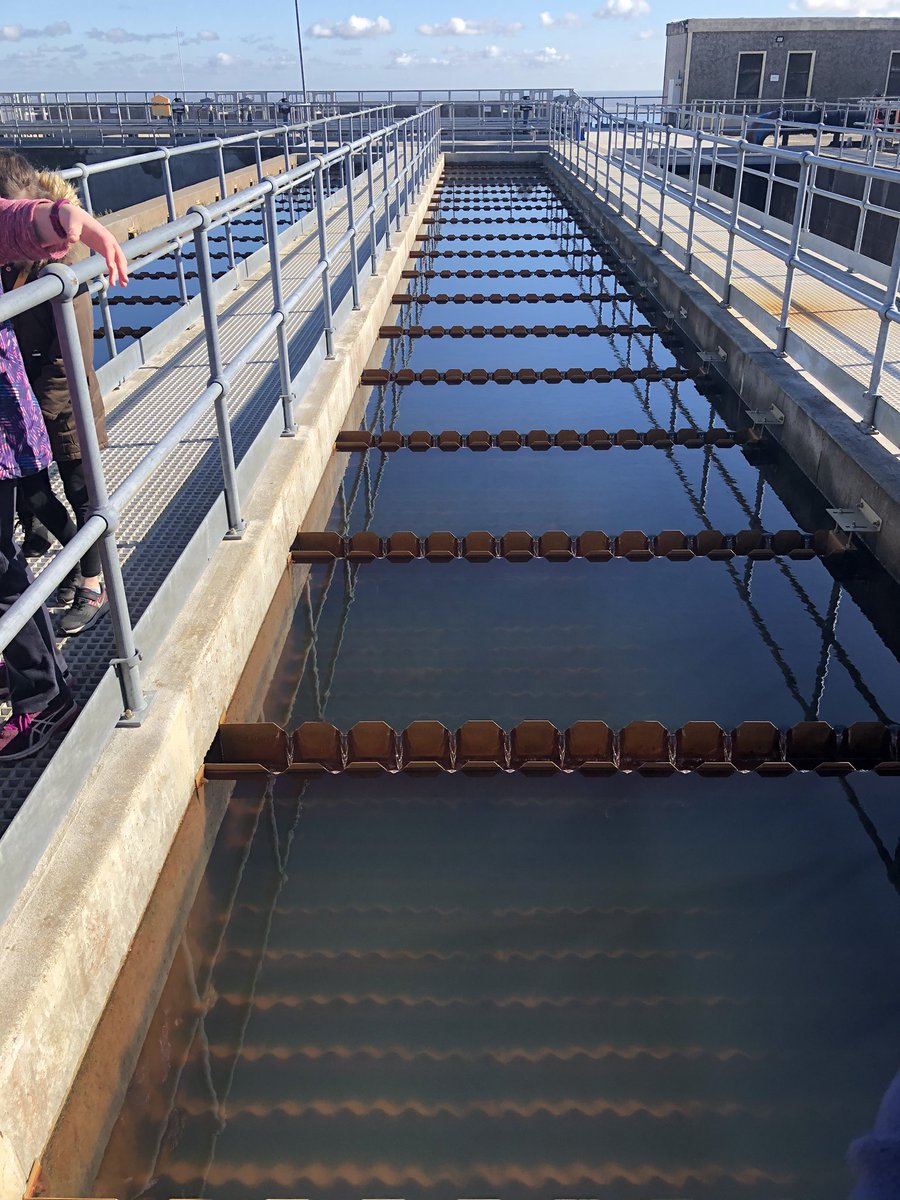 lehinchprimary's tweet photo. A great visit today to Lough Mask Water Treatment plant. #watertreatmentprocess #savewater #greenschool https://t.co/0sDT5tSadX