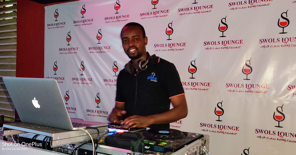 EliteSoundsKe's tweet image. Tonight we take it easy at swols Lounge with Deejay Yizneb
#EliteSounds #EliteEvents #EliteDeejays