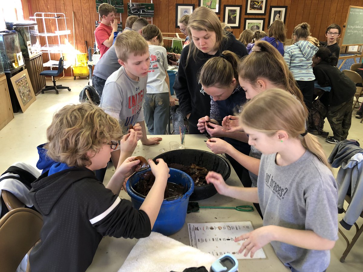 acunningham2516's tweet photo. NCMS students in the Blue and Orange group collected biological data from Bear Branch today with the help of Century HS mentors.  #ODSchangetheworld https://t.co/pglccuq0CN