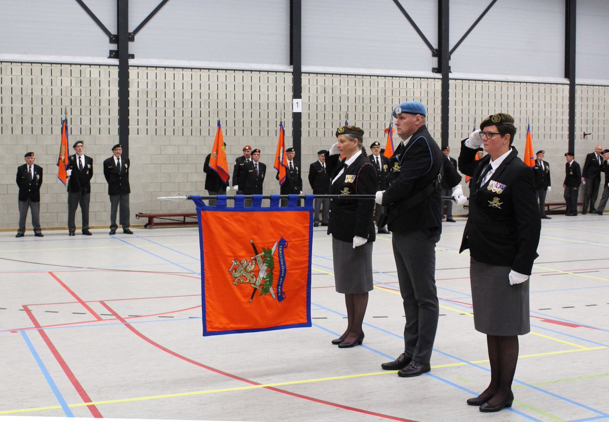 Wapenbroeder's tweet photo. Op vrijdag 08 mei 2020 zal de jaarlijkse reünie tevens Dag der Banieren plaatsvinden op de Lgen Bestkazerne in Vredepeel. Meer informatie over het programma, aanmelding en toegang kunt u hier lezen: > https://t.co/fn0tk0D6ce

Bron: https://t.co/6xa5j41kg7 https://t.co/b0i1vEA0ZQ