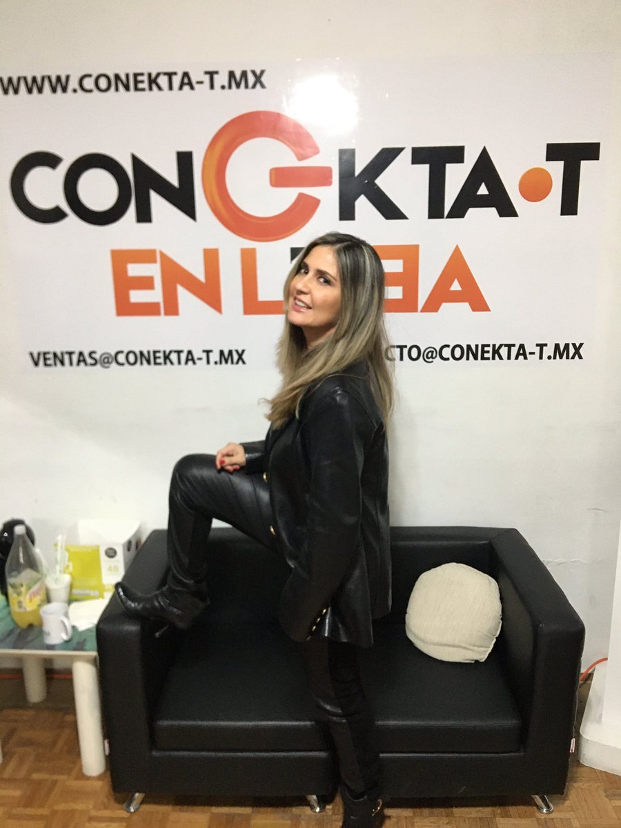 SokolProd's tweet photo. Ya va @musicbetty en vivo en #Fusion13 con @azaelmaximafm
Entren aquí 👇🏼
https://t.co/P63TzLozrS https://t.co/Xxoa3zoOqp