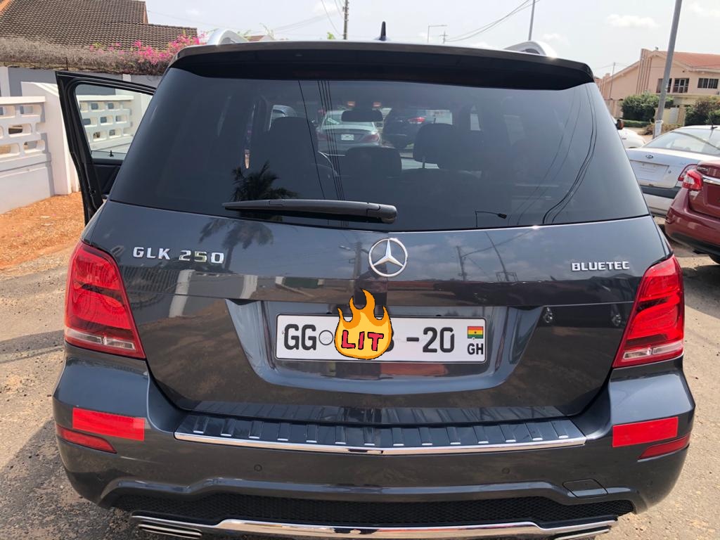 duke_idan's tweet image. 2013, 4 Cylinder, 2.2L Diesel, 4WD, Automatic. Bluetooth phone Connectivity, Aux Connectivity,Automatic Electric Windows and Front Seats with Remote doors and boot opening/closing.Alloy wheels, leather seats and full climate control.
#OneJust4U 
#DUKESGARAGE