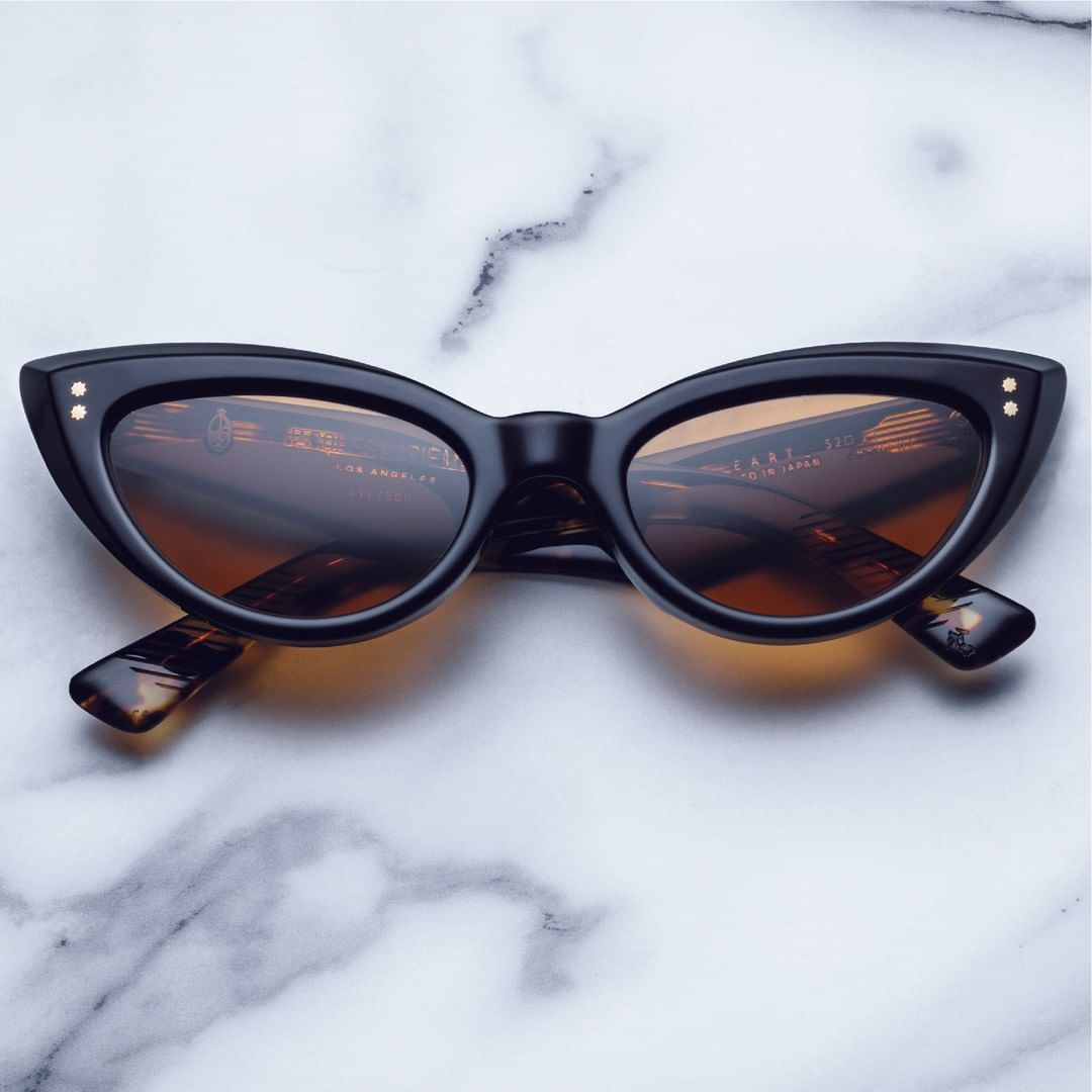 opticalconnect's tweet photo. THE HEART by Jacques Marie Mage - the perfect everyday sunnies 😍 #WELLFRAMED https://t.co/quyngxElqy